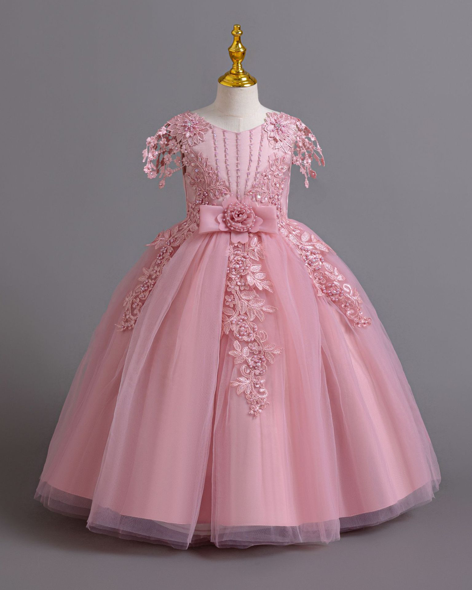🌙Satin & Tulle Evening Gown – Lace Appliqué Elegance 🌙