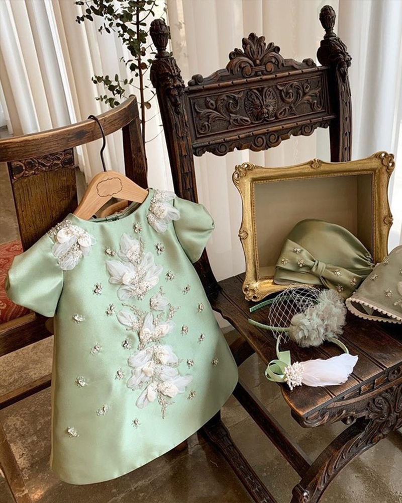 ✨Pearl Blossom" A-Line Dress – Timeless Radiance✨