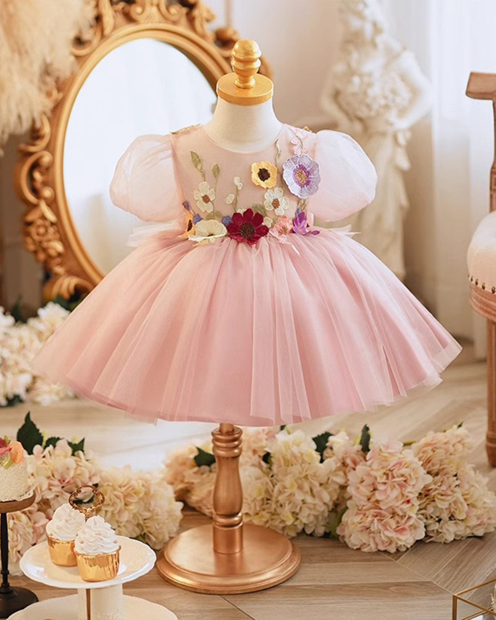 🌸Blooming Tulle: Embroidered 3D Floral Ball Gown for Birthday Princesses👑