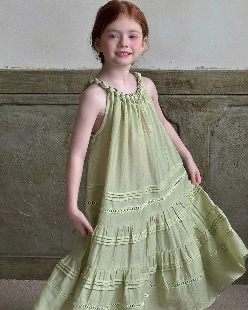 ☀️Hand-Knit Halter Dress – For Cozy Little Sunbeams☀️