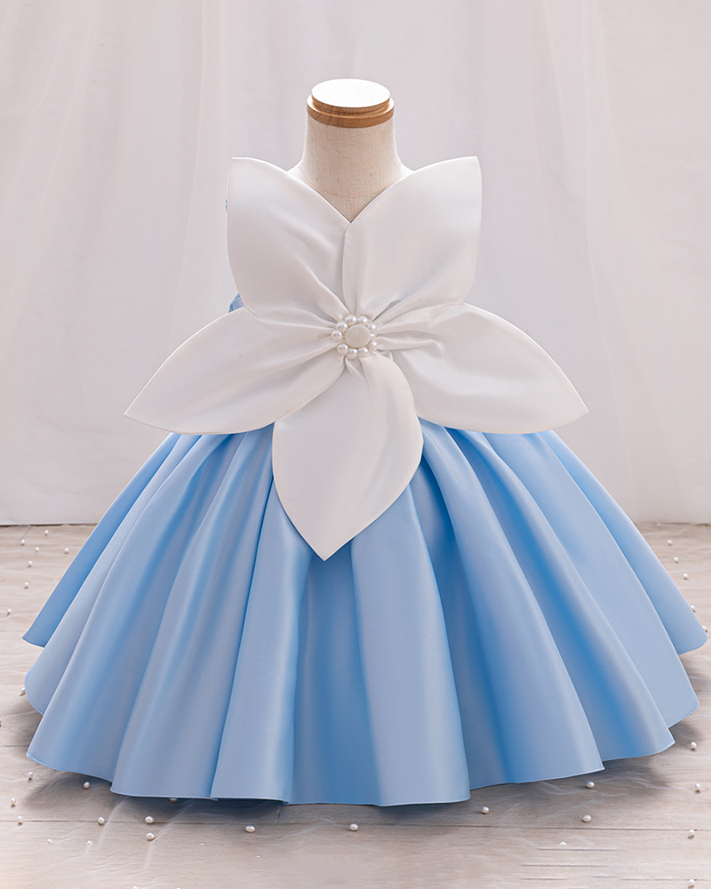 🌺Royal Bloom: Satin Princess Gown with Bold 3D Corsage & Contrast Hem ✨