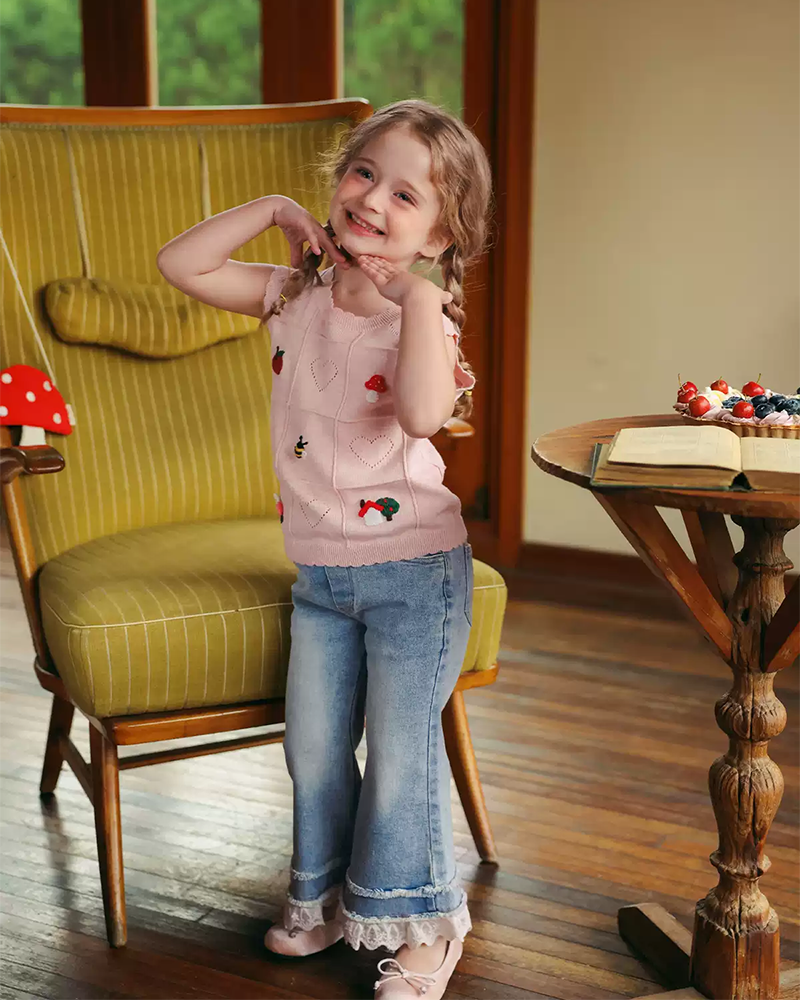 🐝 Enchanted Garden Knit Vest – Whimsy Woven In🐝