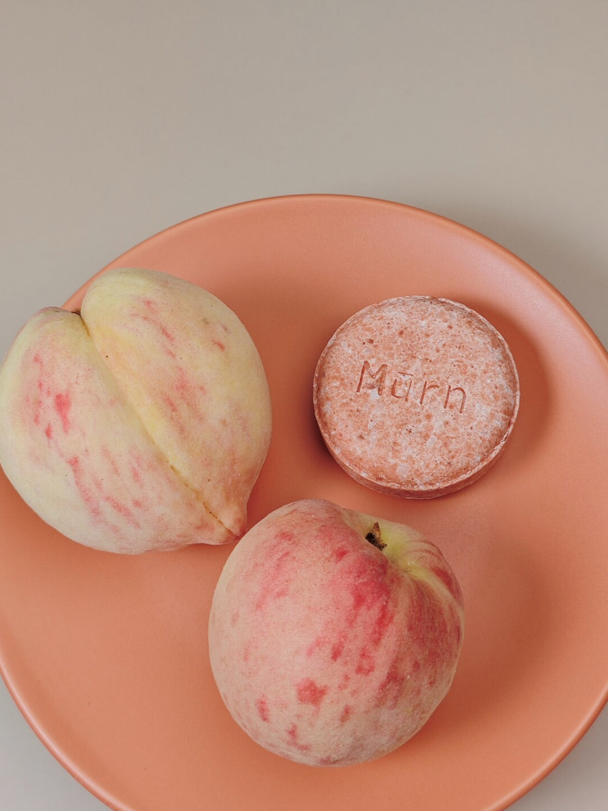 Artisan White Peach Oolong Amino Acid Shampoo Bar – Sparkling Refreshing Hair Soap (75g)