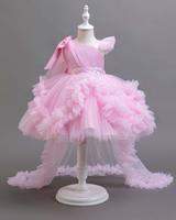 🎀Elegant Flutter: Bow-Shoulder Gown with Dramatic Train & Winged Sleeves" 👑