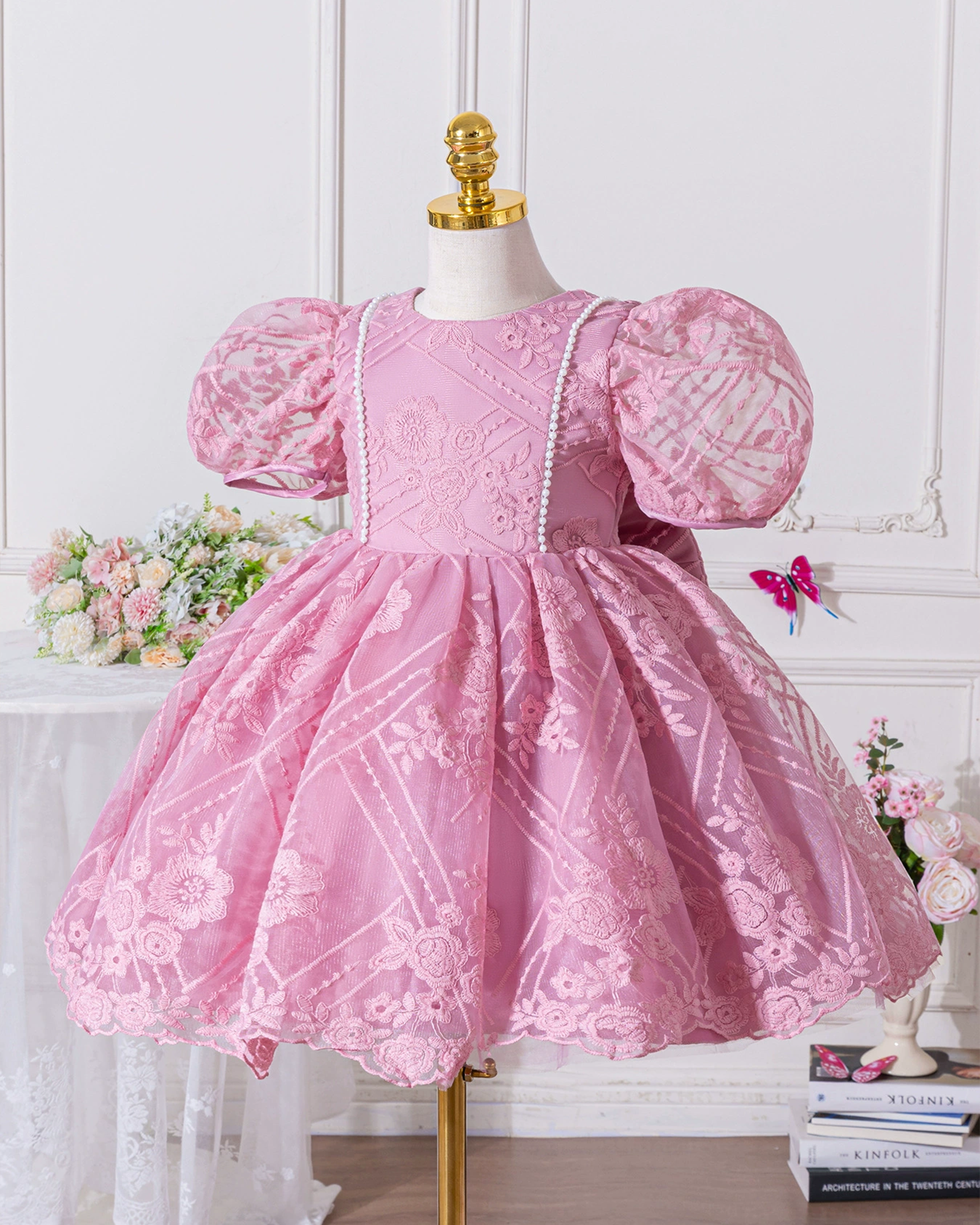 🎀 Pink Lace Puff Sleeve Princess Dress – Sweetness in Every Stitch ✨