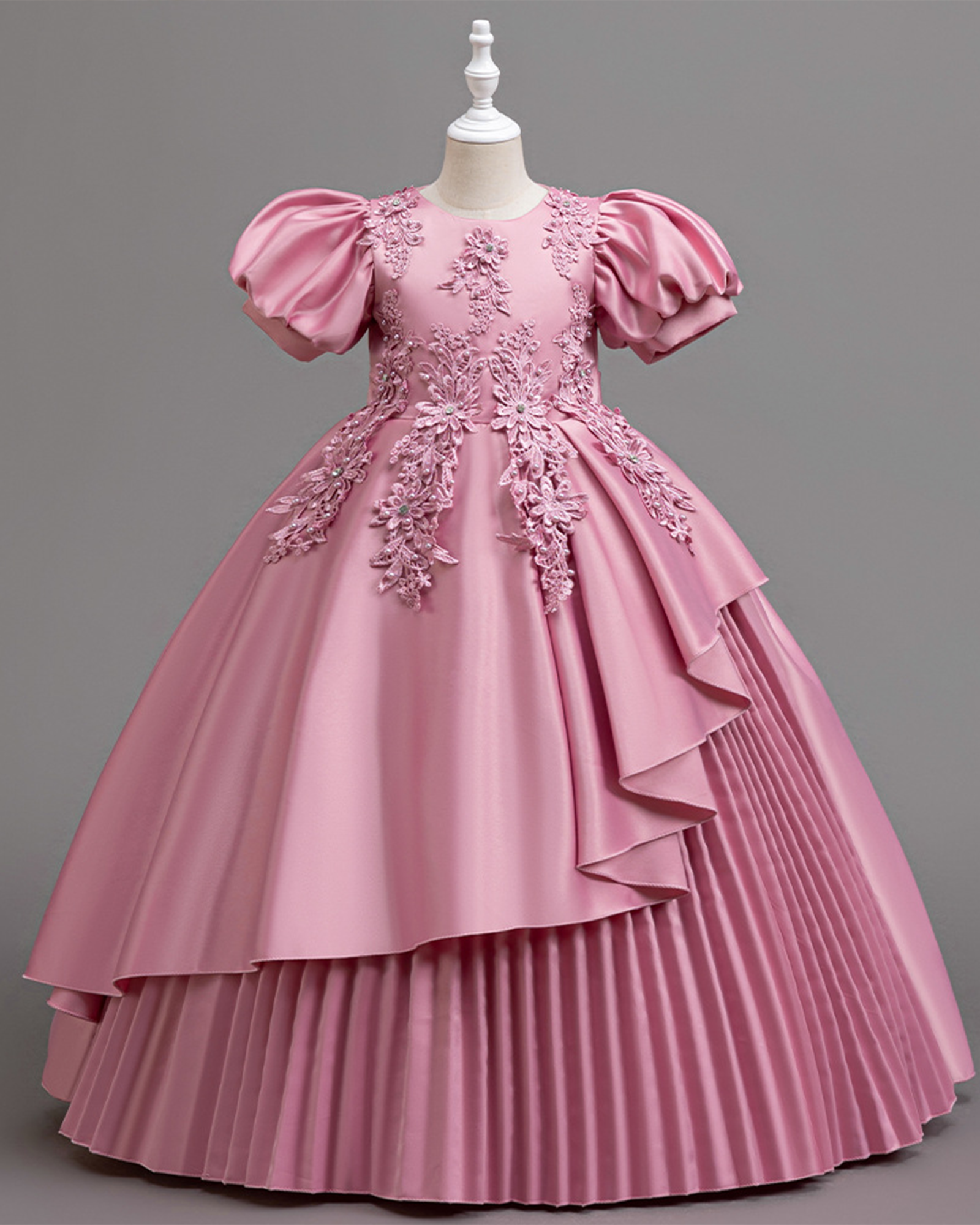 🌹Satin Embroidered Dress – Tiered Ruffle Elegance 🌹