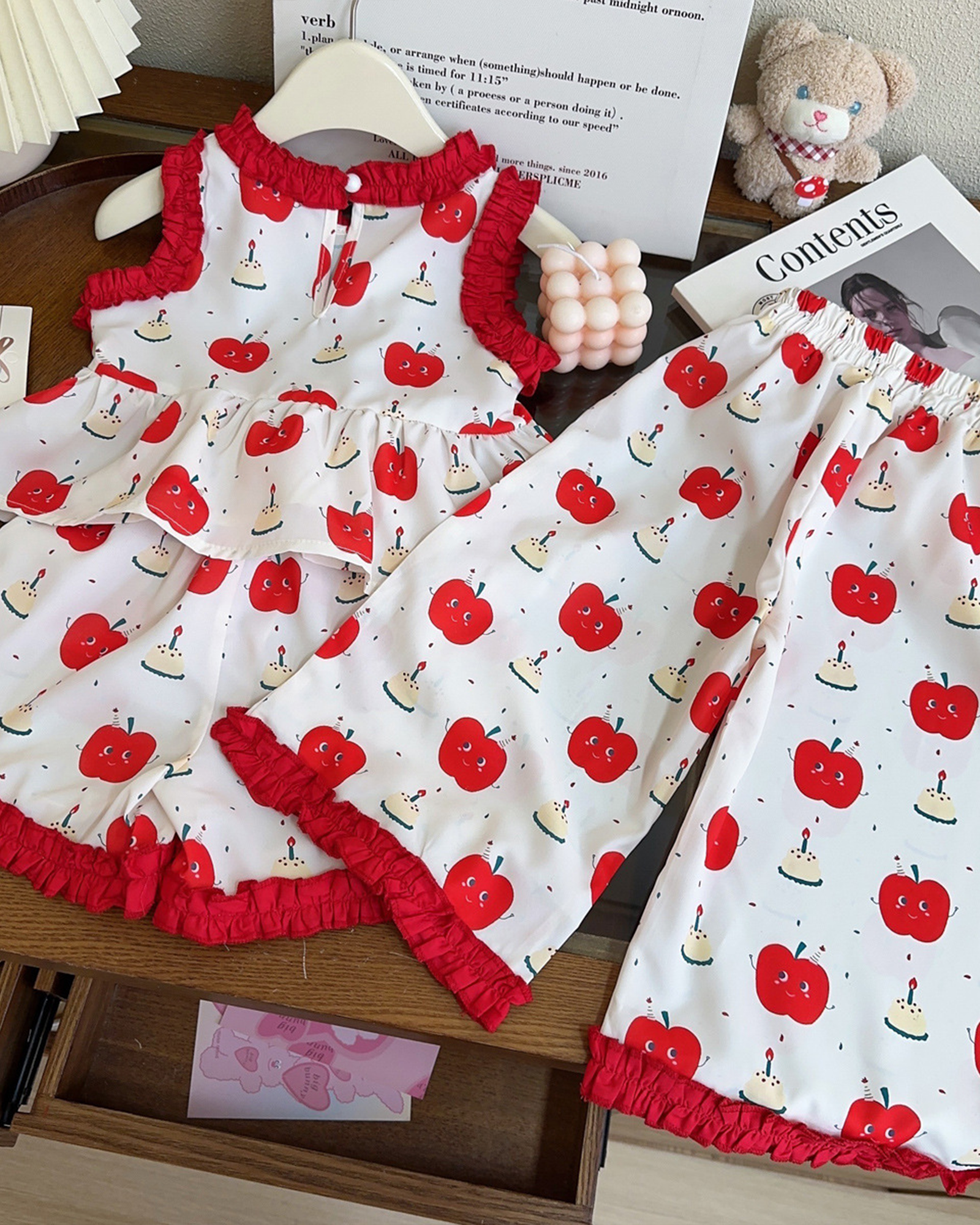 🍎 Apple Party 3-Piece Set – Breezy & Bright 🍰