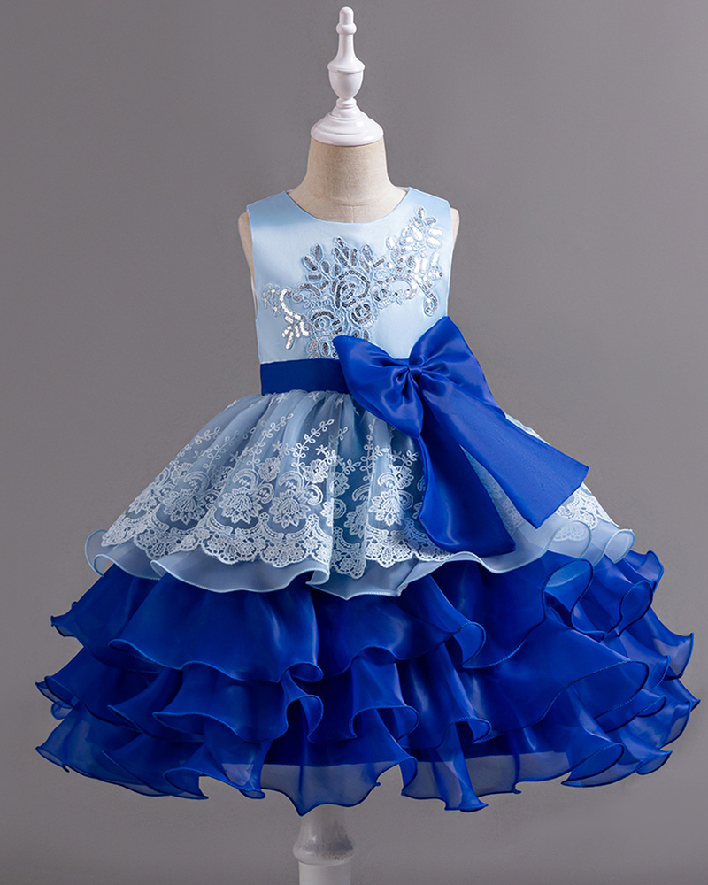 🎀Colorblock Princess: Bold Contrast Ruffled Gown with Oversized Sash Belt✨