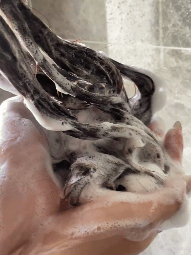 Artisan Emerald Grape Grove Amino Acid Shampoo Bar – Revitalizing Hydrating Hair Soap (75g)