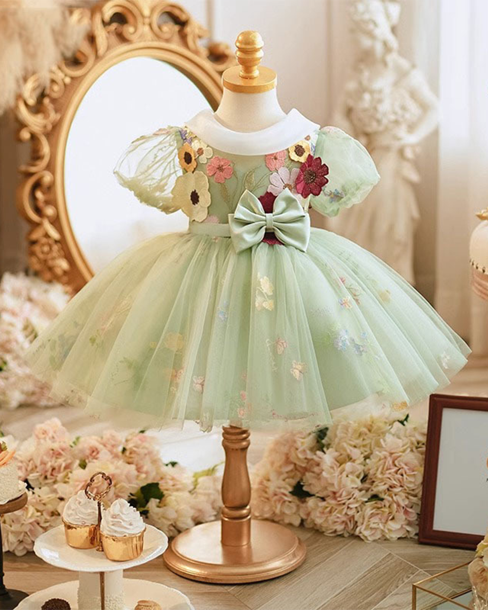 🌸Blooming Tulle: Embroidered 3D Floral Ball Gown for Birthday Princesses👑