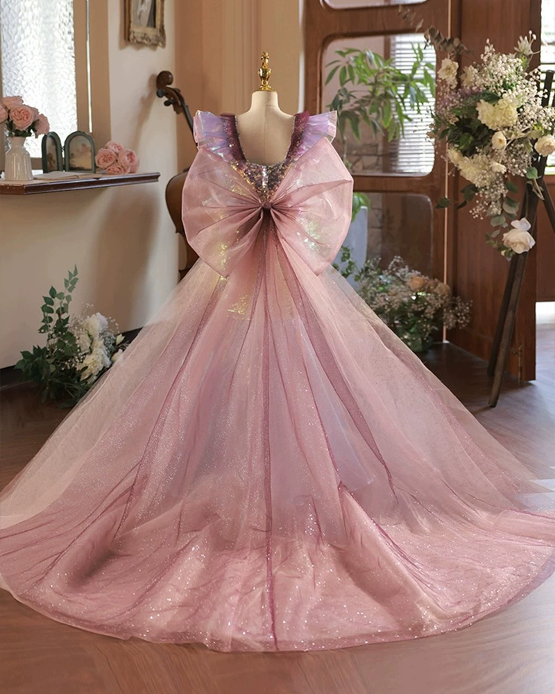 🧜‍♀️Mermaid Magic: Detachable Train Gown with Glitter Scales & Shell Straps 🌊