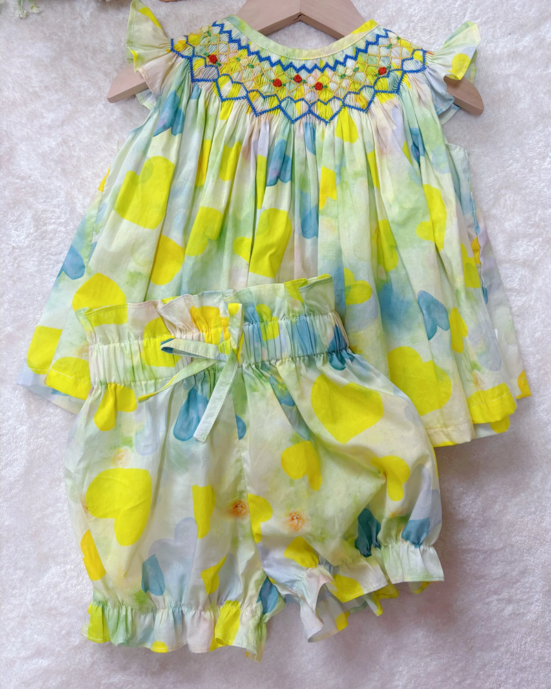 💖 Tie-Dye Heart Embroidered Set – Hand-Stitched Love & Summer Vibes 🌈