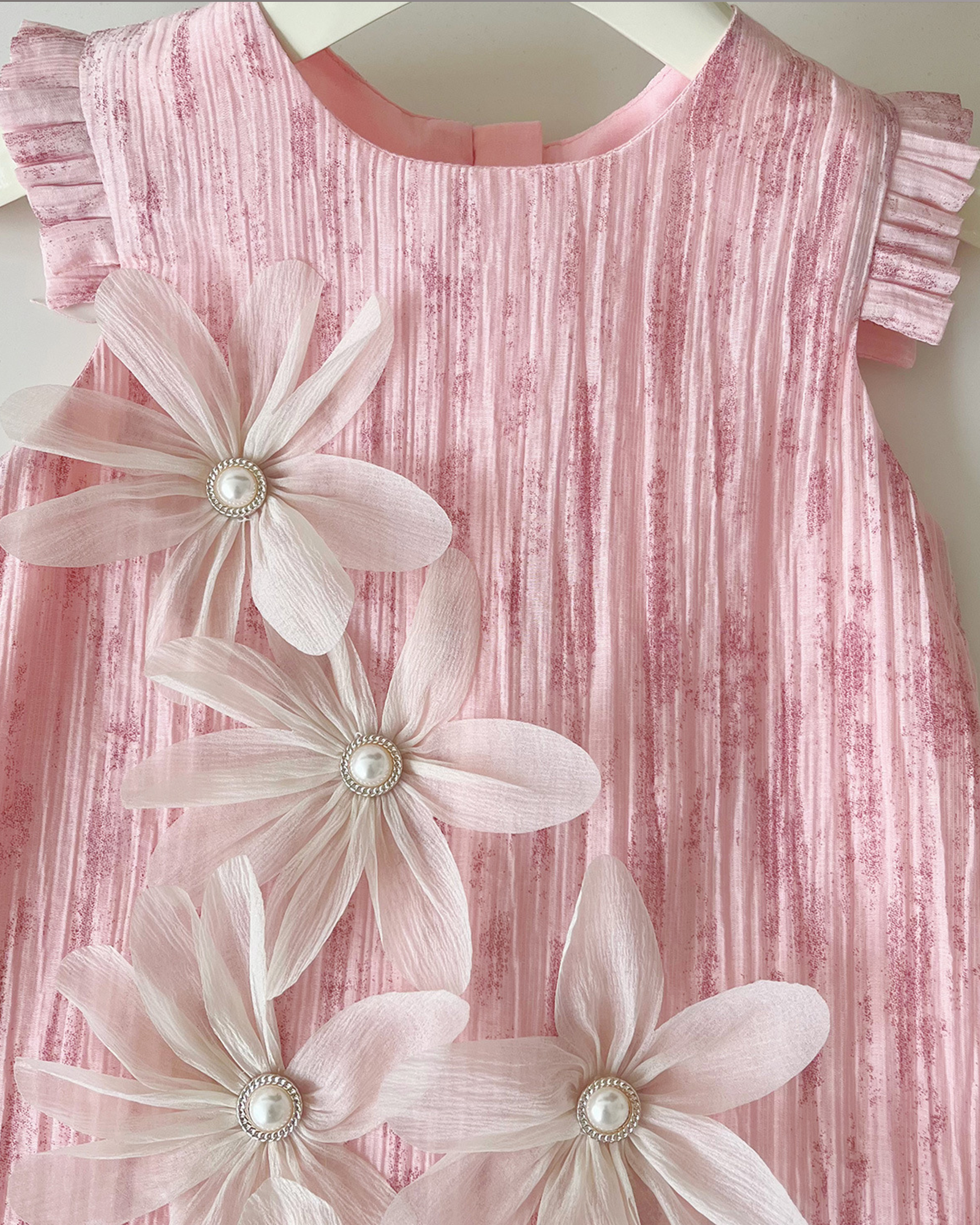 🌸Pleated Pearl Dress – Everyday Magic 🌸