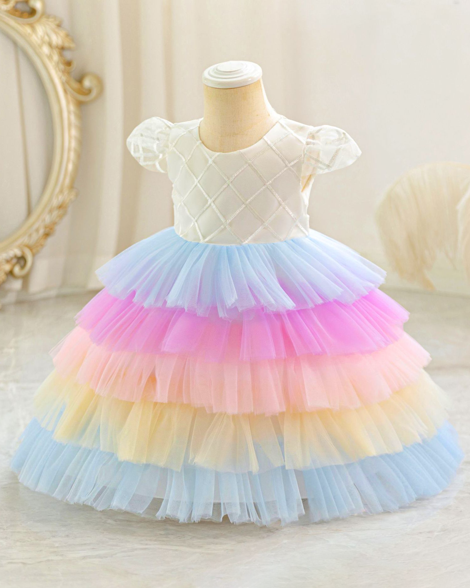🌈Rainbow Cascade: Multilayer Ombre Tulle Flower Girl Dress✨