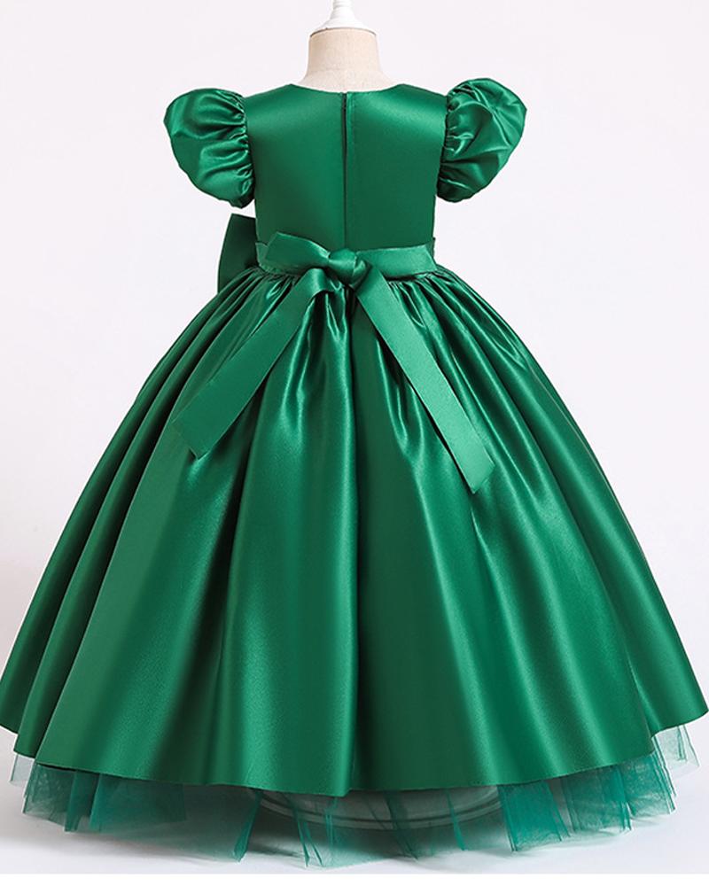 ✨Pearl Elegance: Silk Satin Gown with Luminescent Finish👑