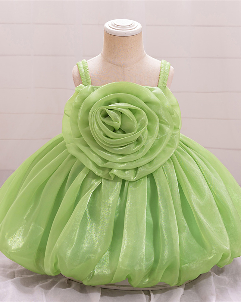 🌺Pearl Blossom: Luminous Fabric Gown with Oversized 3D Floral Bud Silhouette✨