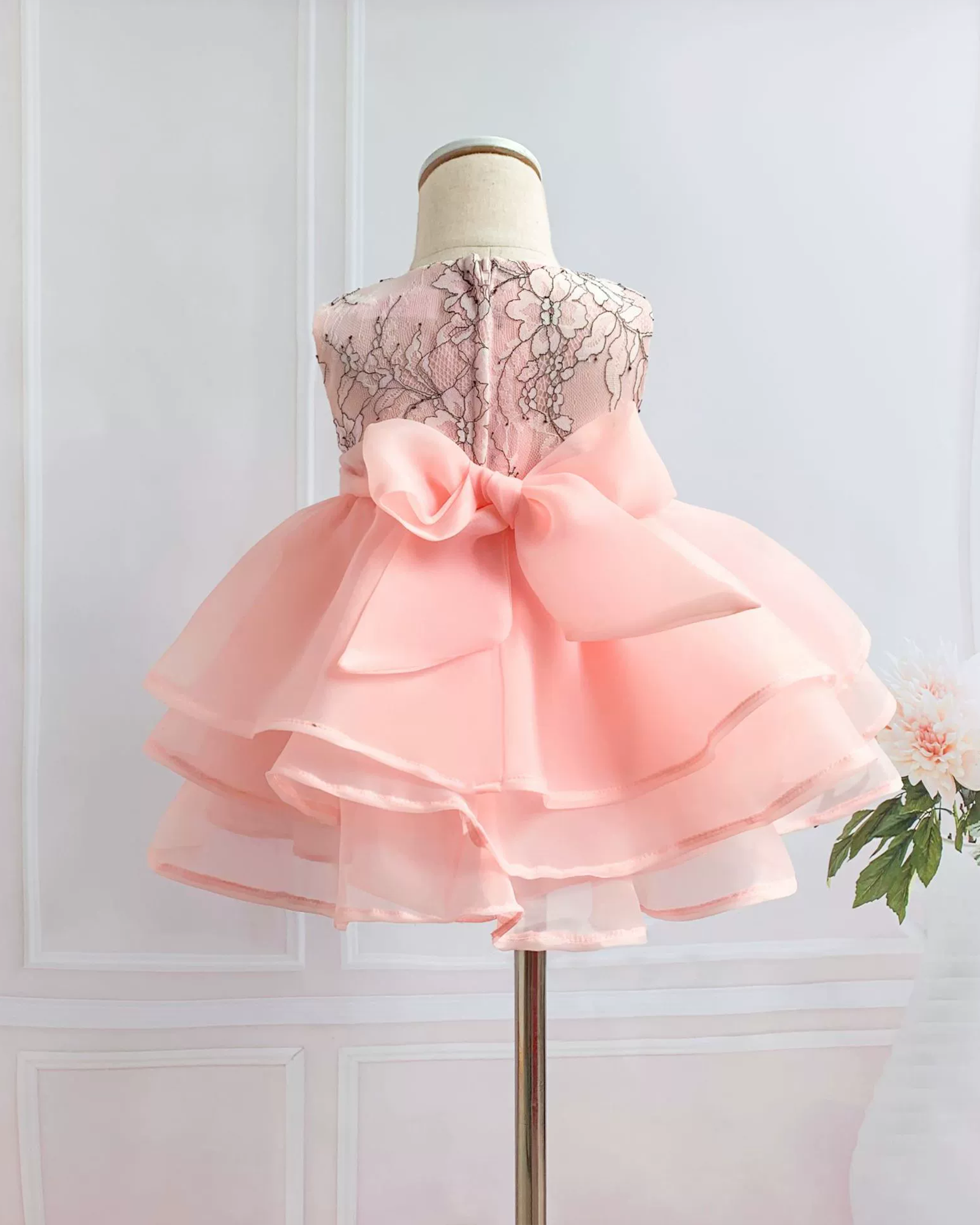 🦋Lace Petal Christening Gown – Nestled in Blooms 🌸
