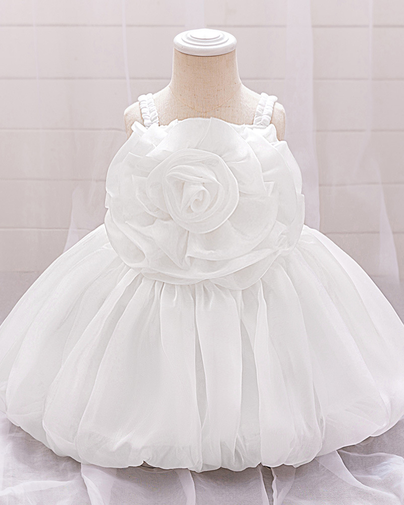 🌺Pearl Blossom: Luminous Fabric Gown with Oversized 3D Floral Bud Silhouette✨