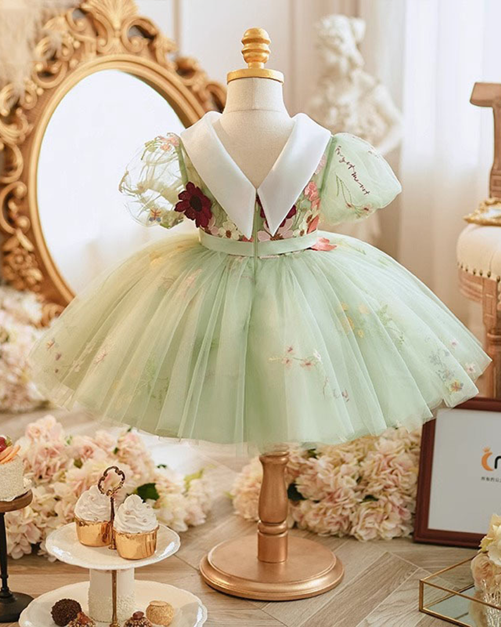 🌸Blooming Tulle: Embroidered 3D Floral Ball Gown for Birthday Princesses👑