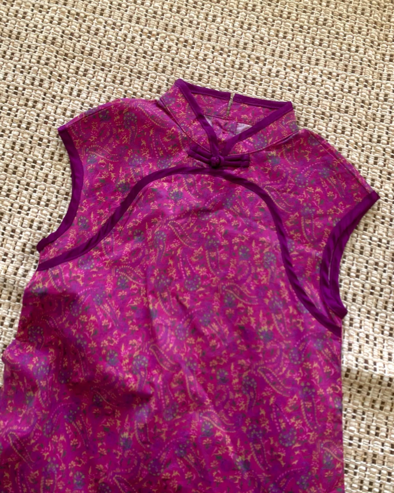🌸 Purple Floral Qipao – A Touch of Tradition, A Whisper of Elegance ✨