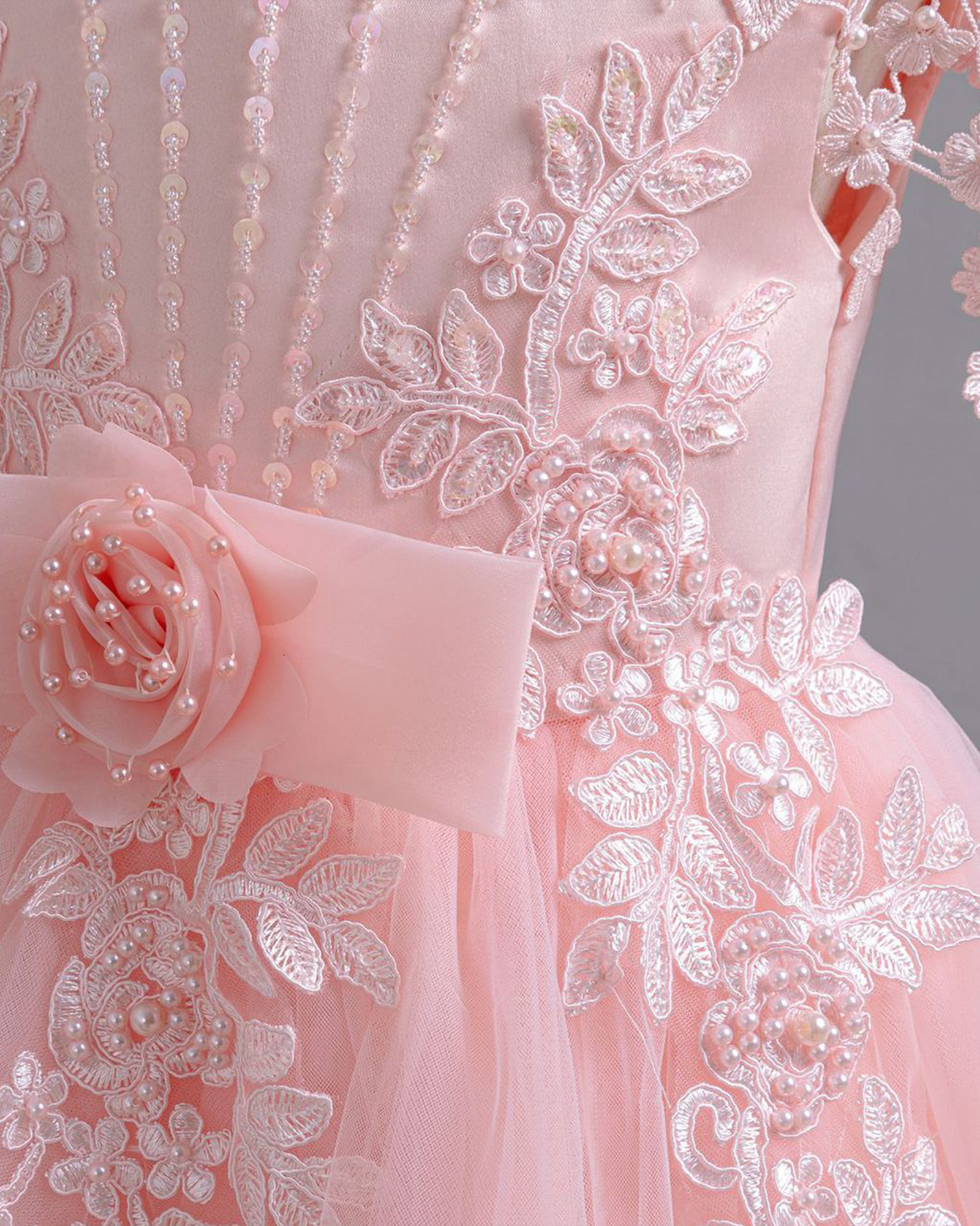 🌙Satin & Tulle Evening Gown – Lace Appliqué Elegance 🌙