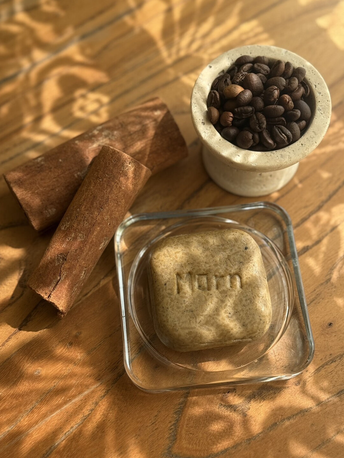 Artisan Café de l'Après-midi Handmade Milled Soap – Exfoliating Coffee Vitamin B5 Bath Bar (80g)