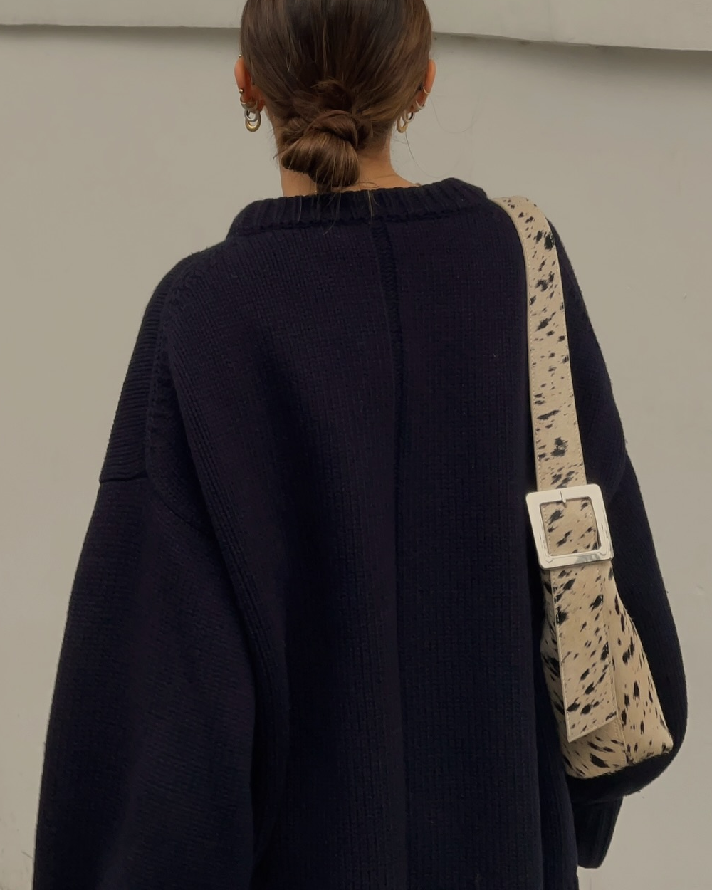 Oversized Minimalist Knit Sweater in Wool and Cashmere